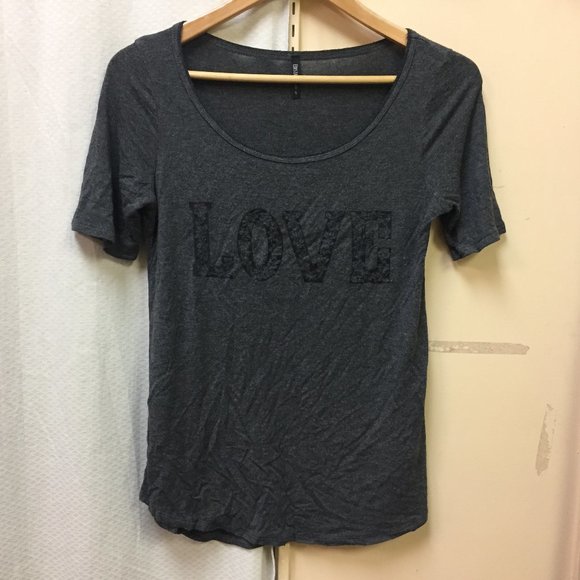 Edista Tops - Edista Love Scoop Neck Black Rayon Shirt Small